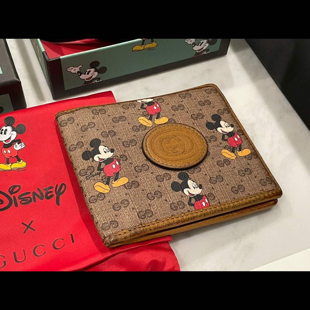 Gucci X Disney Mickey Mouse Wallet